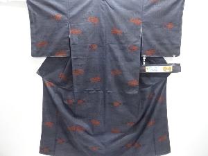 未使用品　雲に花模様織出し本場泥大島紬着物（5マルキ）